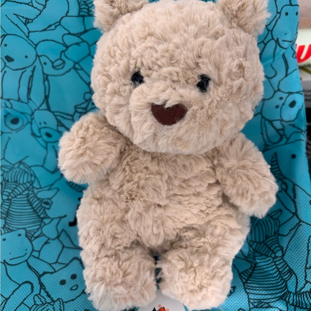 Jellycat
Bartholomew
Bear Junior